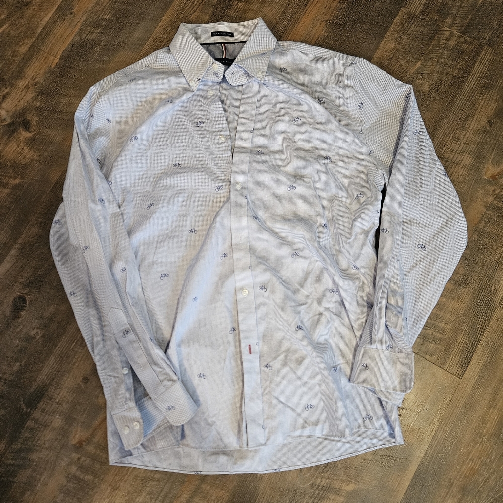 Tommy Hilfiger Light Blue Dress Shirt